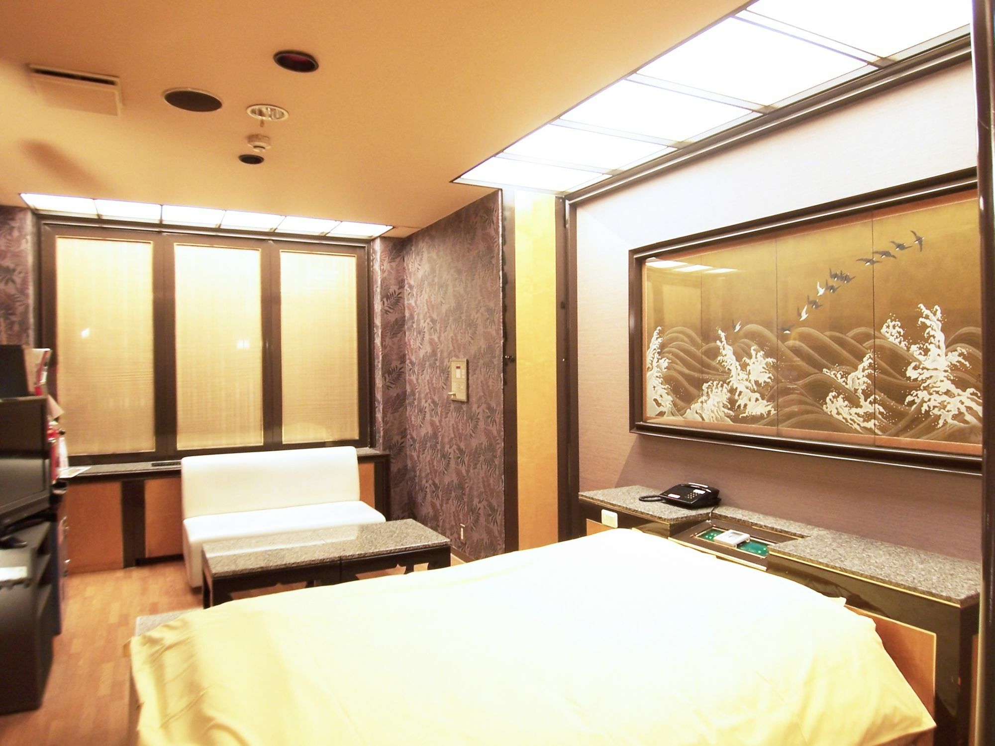 Hotel Pyramid (Adults Only) Himeji Buitenkant foto
